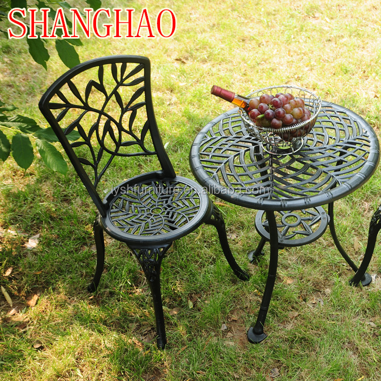 Durable Cast Aluminum 3-Piece  - Bistro Table Set 评论和价格