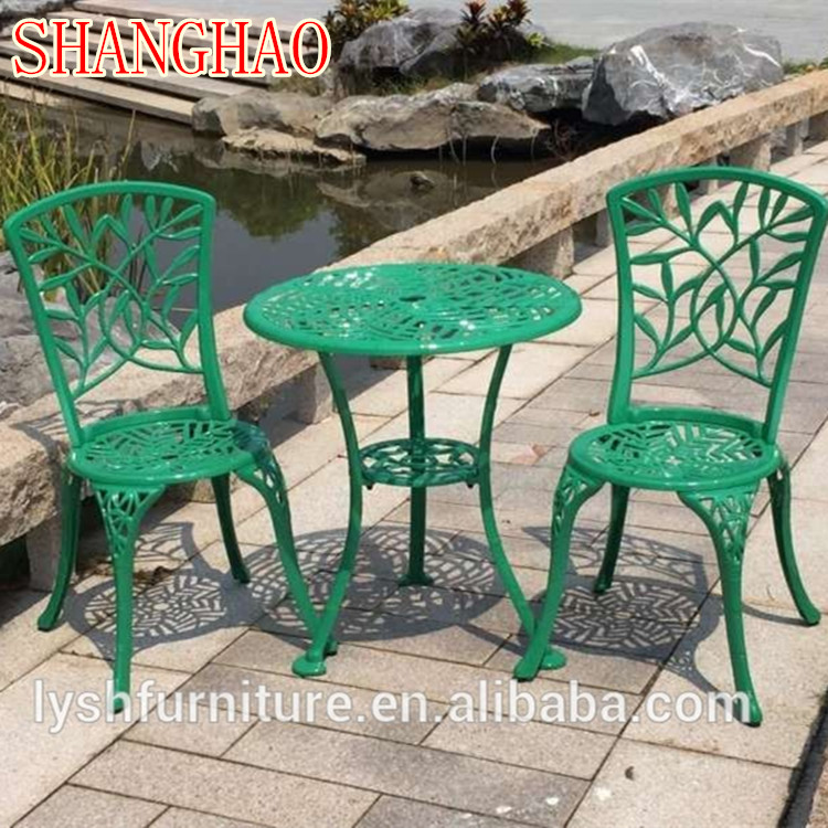 Durable Cast Aluminum 3-Piece  - Bistro Table Set 评论和价格